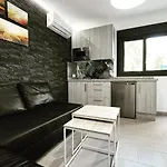 Serali Parking Gratis Апартаменти