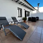 Апартаменти Serali Parking Gratis *