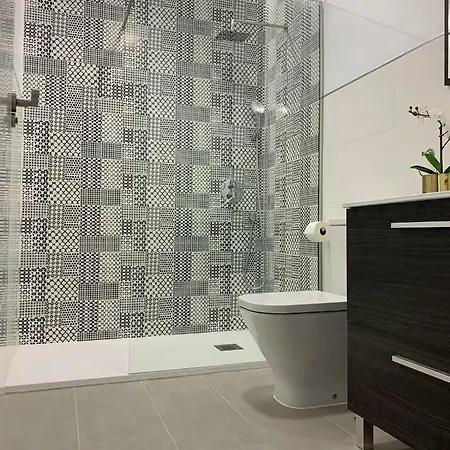 Serali Piscina Y Parking Gratis * ロンダ